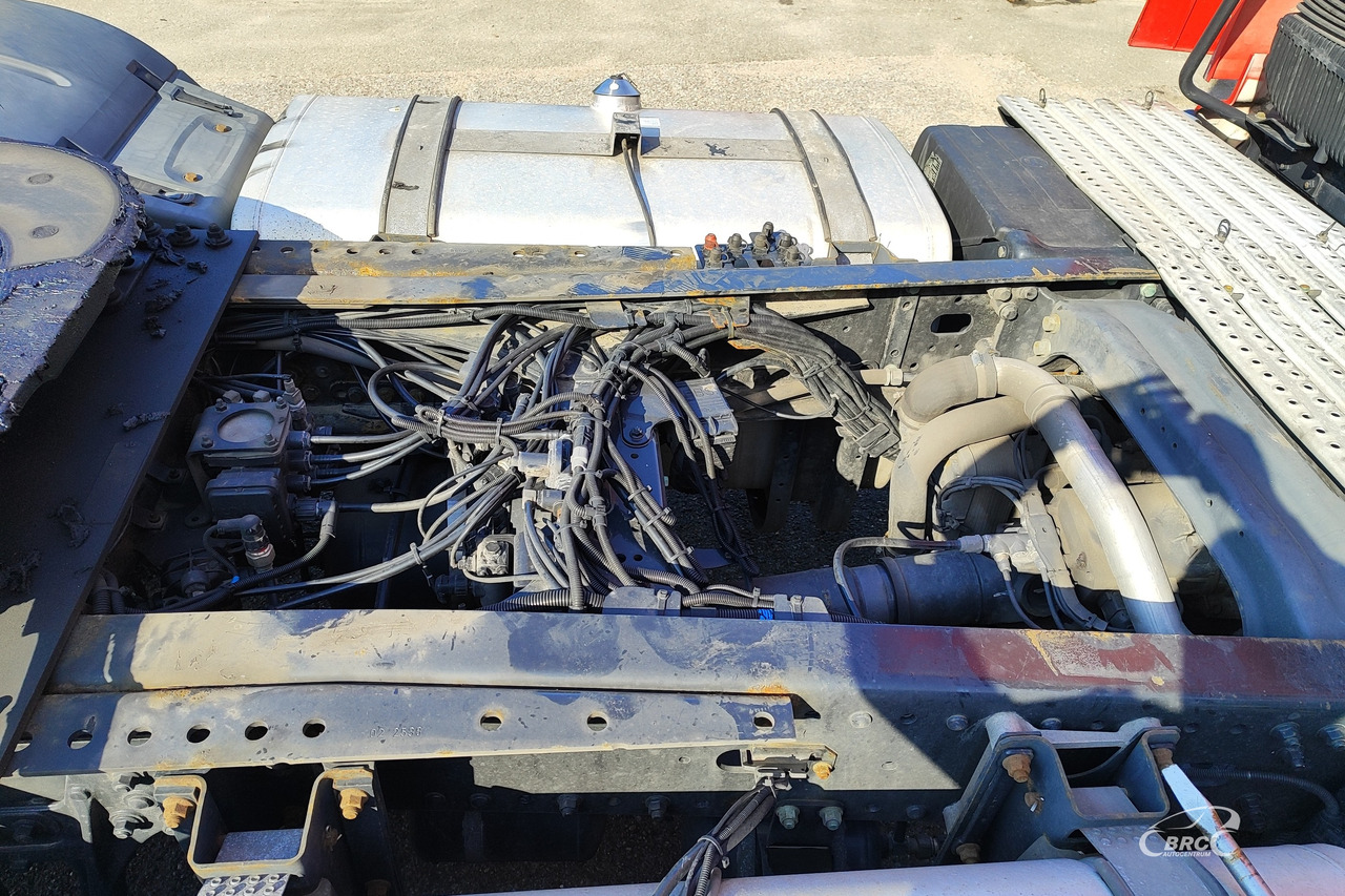 Влекач MAN TGX 18.460: снимка 13 Влекач MAN TGX 18.460: снимка 13