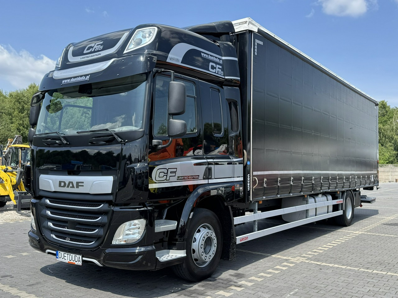 DAF CF 320 E6 Winda Firana Tył Drzwi Dach Zsuwany Długi 9.40m - Камион с брезент: снимка 2 DAF CF 320 E6 Winda Firana Tył Drzwi Dach Zsuwany Długi 9.40m - Камион с брезент: снимка 2