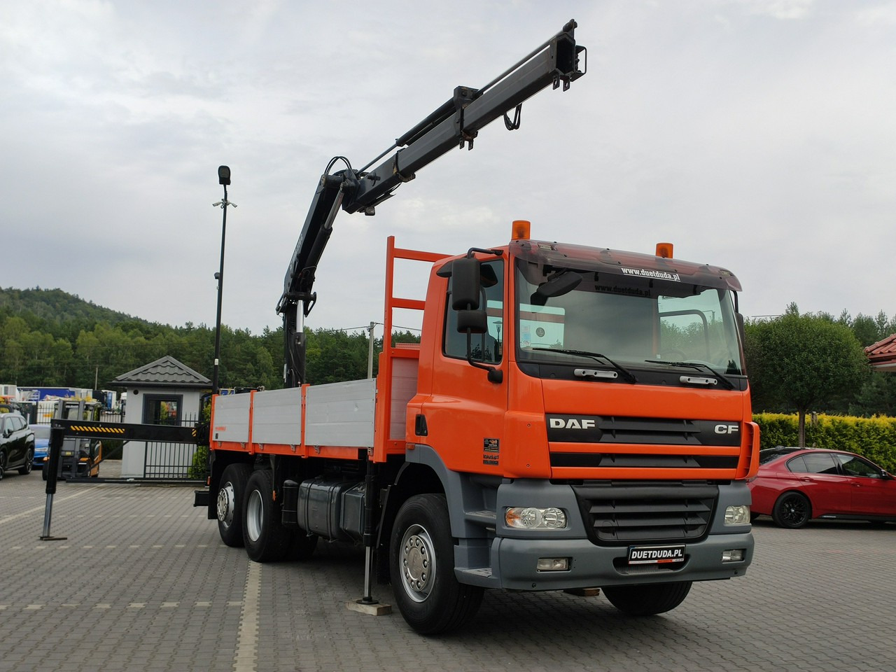 DAF CF 85.380 6x2 Oś Skrętna Skrzynia HDS HIAB 220C + Pilot - Бордови камион, Камион с кран: снимка 3 DAF CF 85.380 6x2 Oś Skrętna Skrzynia HDS HIAB 220C + Pilot - Бордови камион, Камион с кран: снимка 3