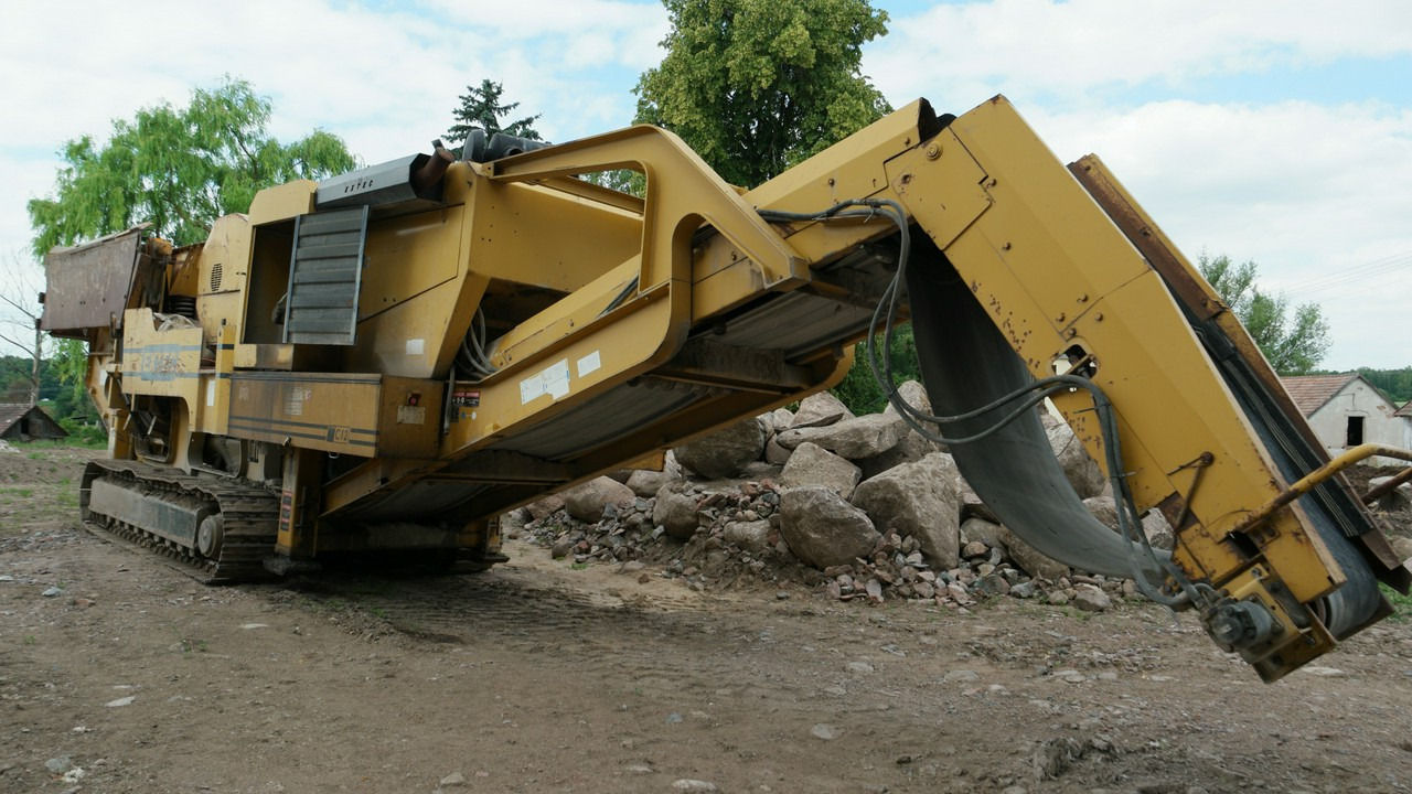 Extec C12+ Masa całkowita 48t - Мобилна трошачка: снимка 1 Extec C12+ Masa całkowita 48t - Мобилна трошачка: снимка 1
