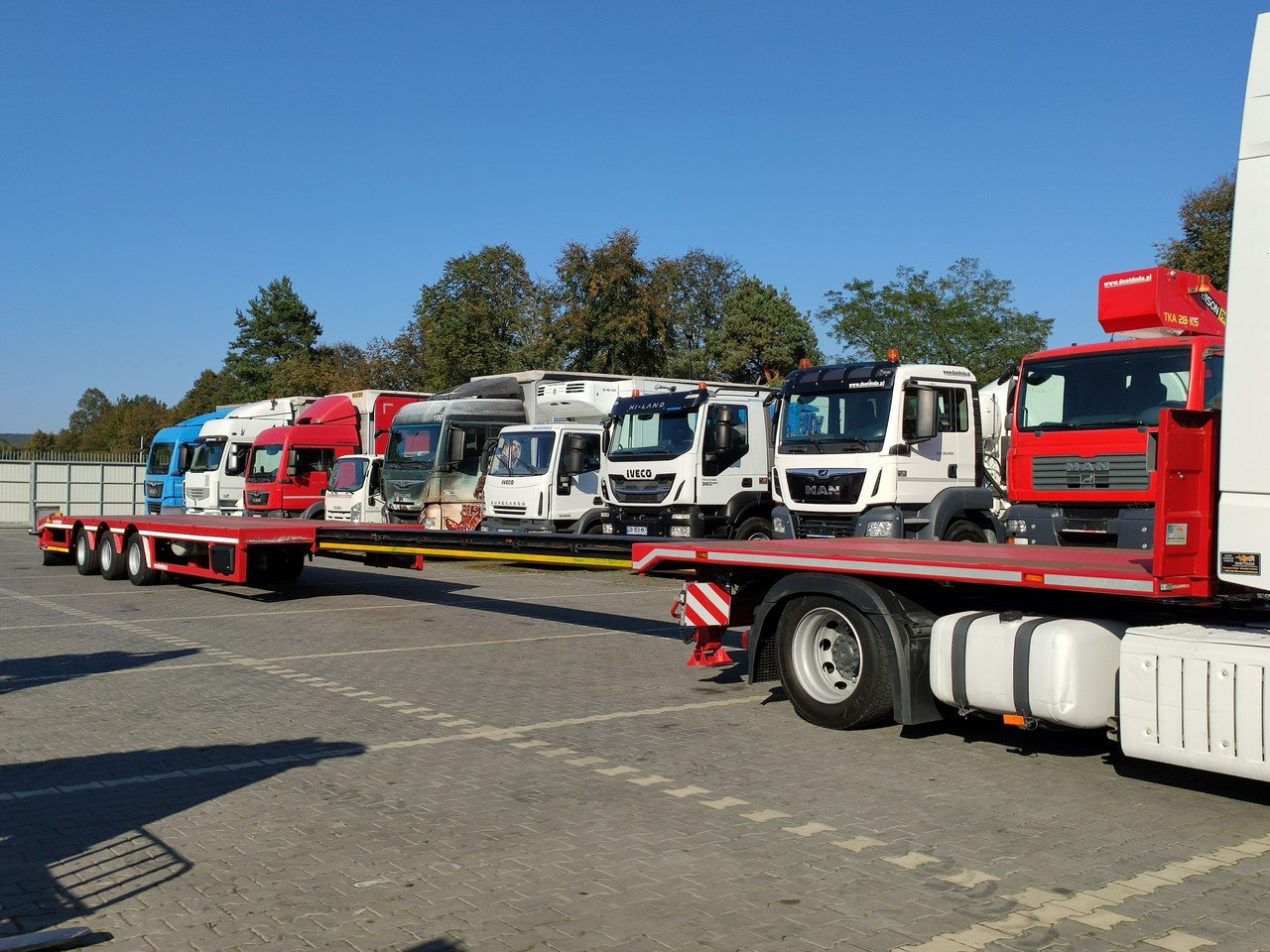Faymonville Niskopodłogowa Telemega Rozciągana 7m 3-Osiowa Oś skrętna - Нискорамна площадка полуремарке: снимка 3 Faymonville Niskopodłogowa Telemega Rozciągana 7m 3-Osiowa Oś skrętna - Нискорамна площадка полуремарке: снимка 3