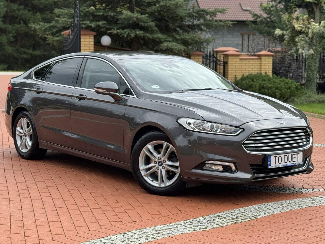 Ford Mondeo - Лек автомобил: снимка 4 Ford Mondeo - Лек автомобил: снимка 4