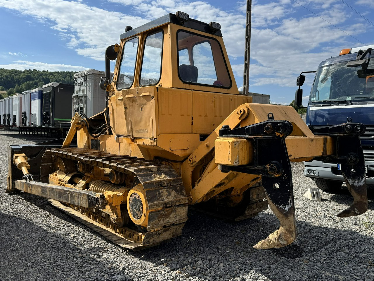 Hanomag Zrywak Waga-18ton w Pełni Sprawny do Pracy K12c - Булдозер: снимка 3 Hanomag Zrywak Waga-18ton w Pełni Sprawny do Pracy K12c - Булдозер: снимка 3
