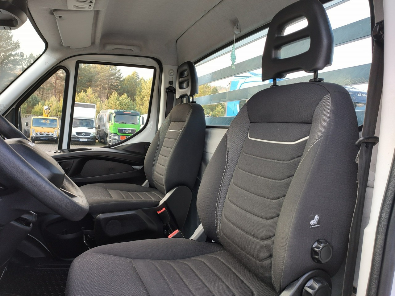 Бордови бус Iveco Daily 35S16 V: снимка 26