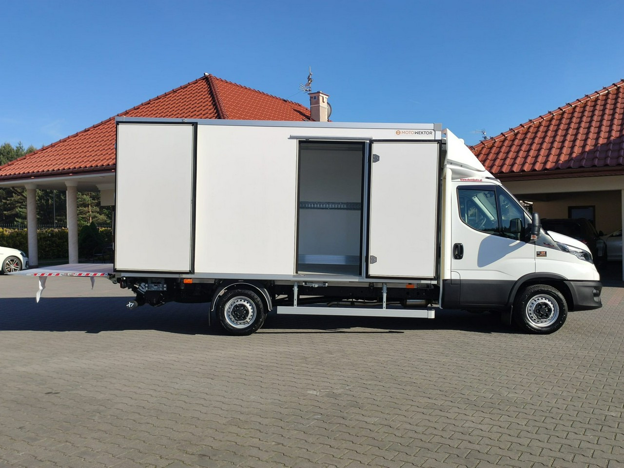 Iveco Daily 35S16 V - Хладилен бус: снимка 5 Iveco Daily 35S16 V - Хладилен бус: снимка 5