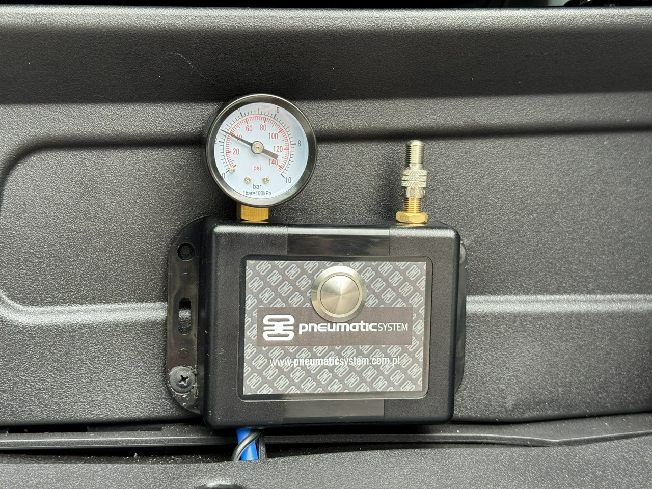 Хладилен бус Iveco Daily 35S16 V: снимка 28 Хладилен бус Iveco Daily 35S16 V: снимка 28