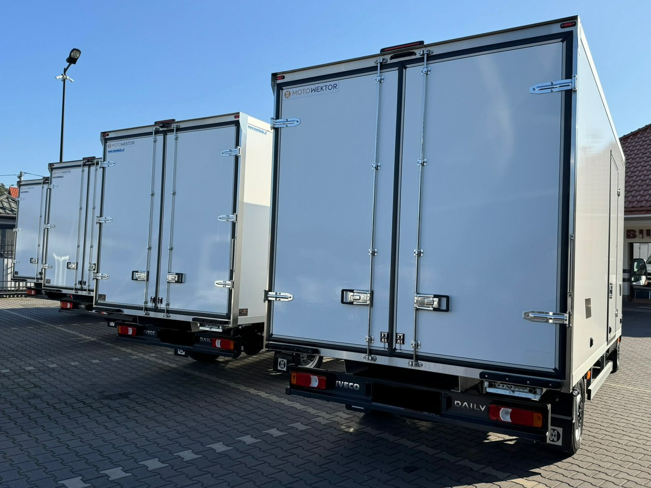 Iveco Daily 35S16 V - Хладилен бус: снимка 3 Iveco Daily 35S16 V - Хладилен бус: снимка 3