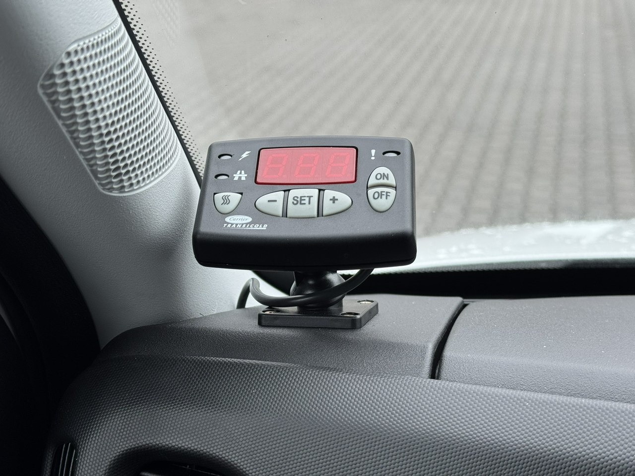 Хладилен бус Iveco Daily 35S16 V: снимка 31 Хладилен бус Iveco Daily 35S16 V: снимка 31