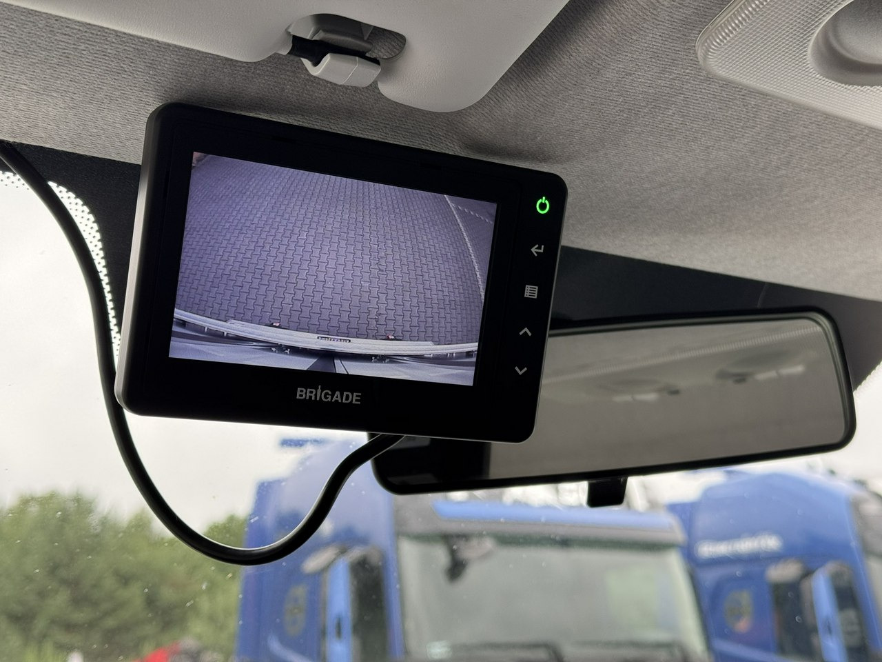 Хладилен бус Iveco Daily 35S16 V: снимка 34 Хладилен бус Iveco Daily 35S16 V: снимка 34