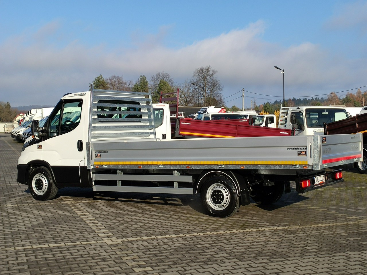 Бордови бус Iveco Daily 35S16 V: снимка 11