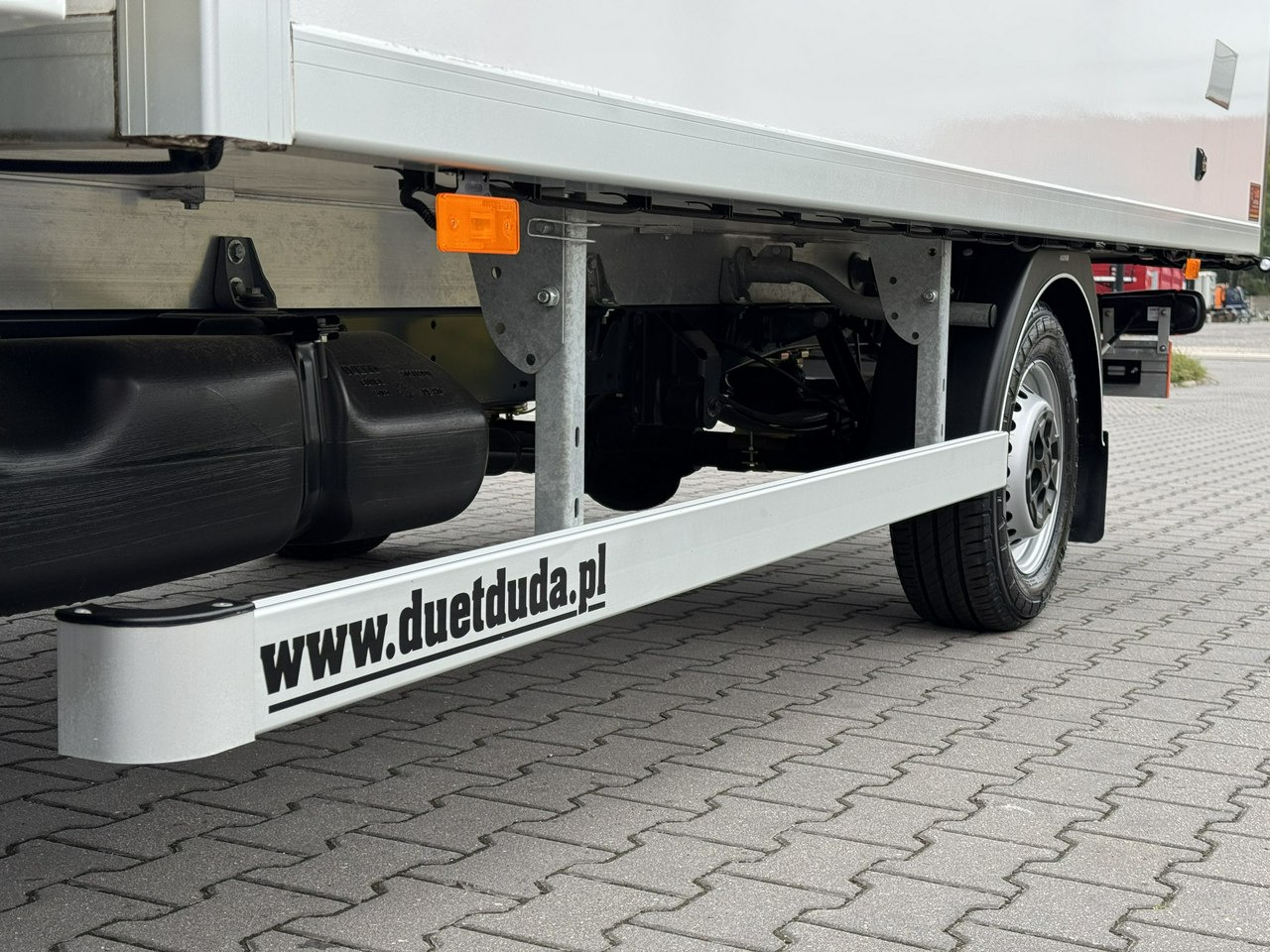 Хладилен бус Iveco Daily 35S16 V: снимка 12 Хладилен бус Iveco Daily 35S16 V: снимка 12