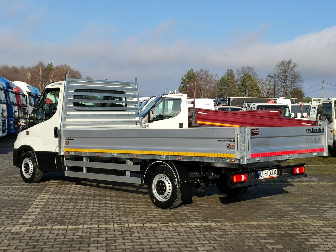 Бордови бус Iveco Daily 35S16 V: снимка 14
