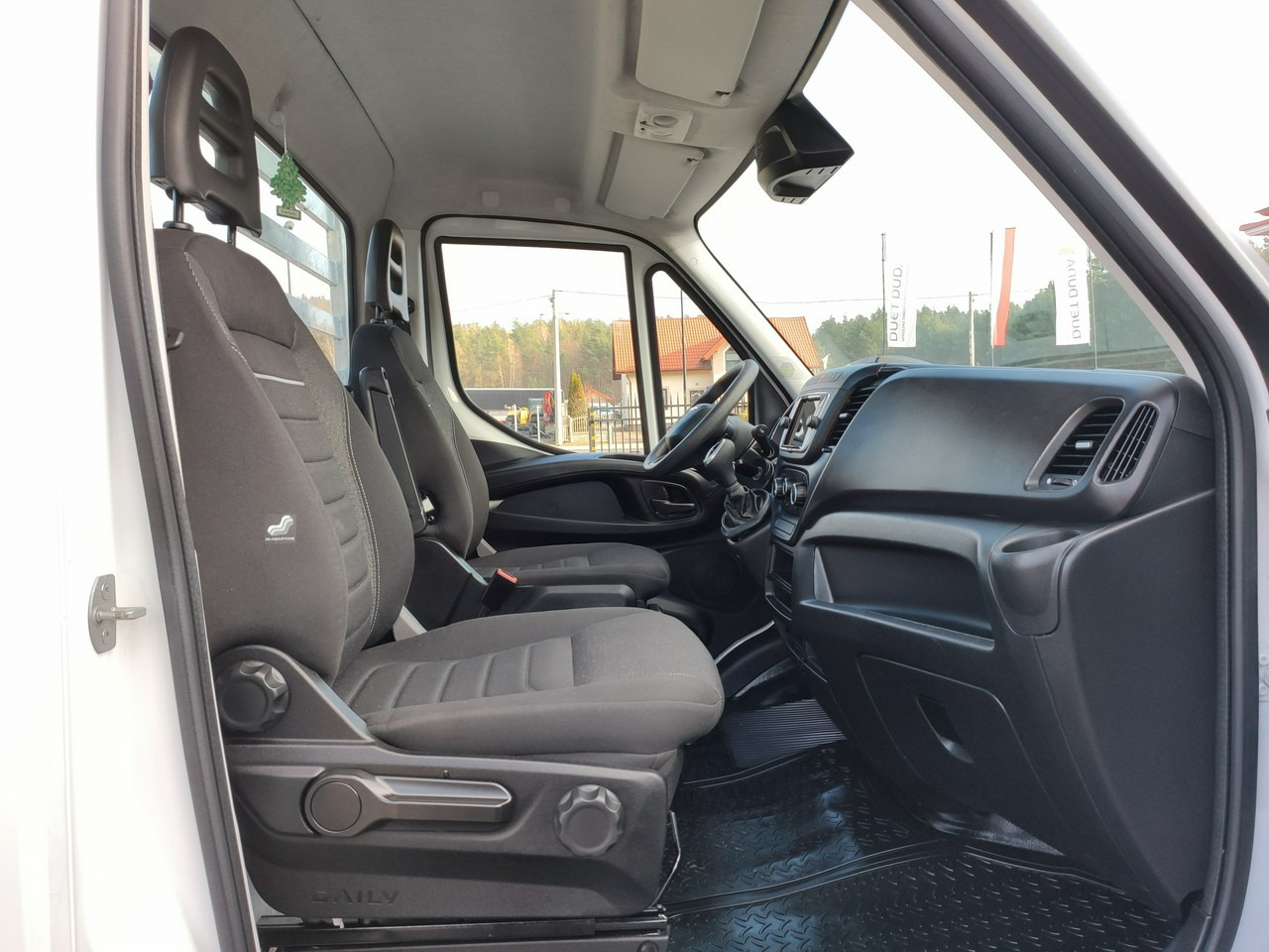 Бордови бус Iveco Daily 35S16 V: снимка 27