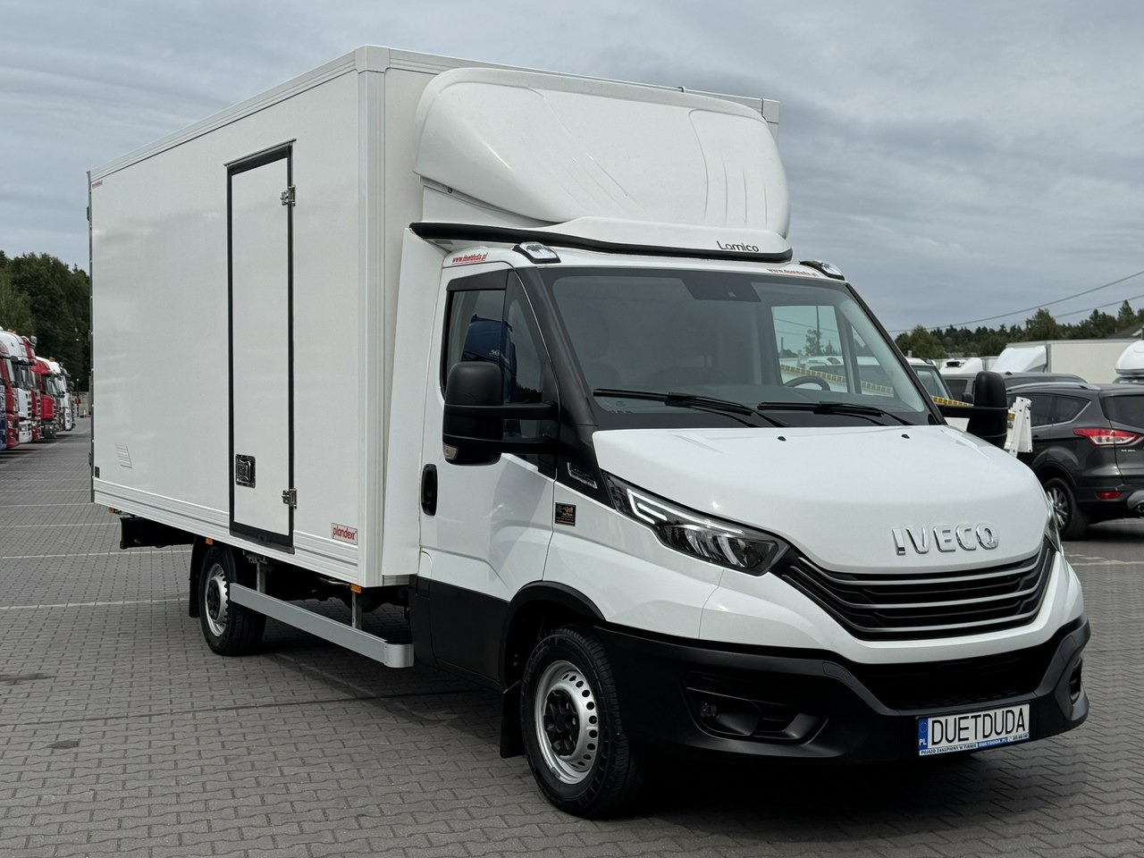 Iveco Daily 35S18 H - Лекотоварен автомобил фургон: снимка 3 Iveco Daily 35S18 H - Лекотоварен автомобил фургон: снимка 3