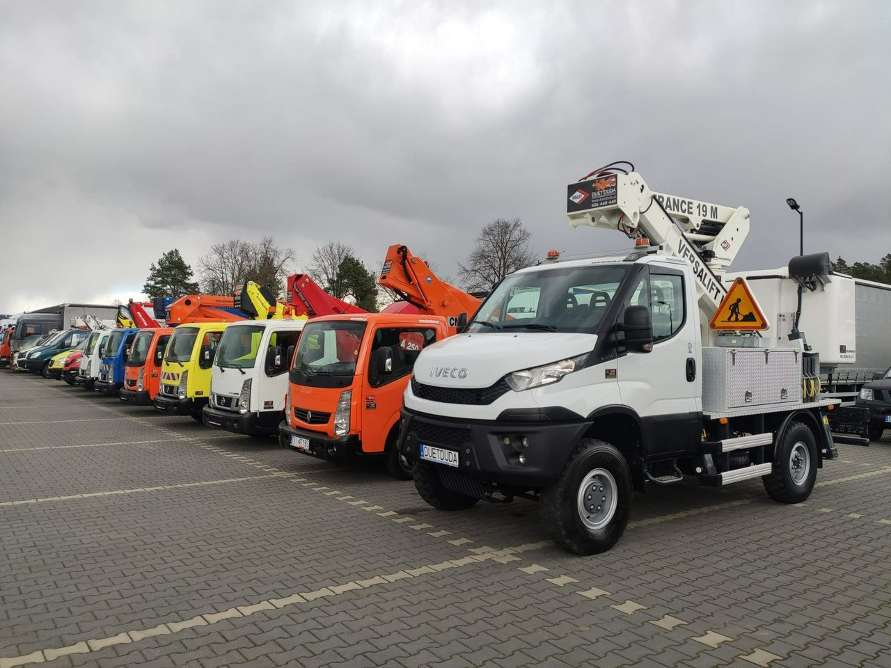 Iveco Daily 55S17W 4x4 Zwyżka 19m Versalift Lat 55 TB Time France - Автовишка: снимка 2 Iveco Daily 55S17W 4x4 Zwyżka 19m Versalift Lat 55 TB Time France - Автовишка: снимка 2