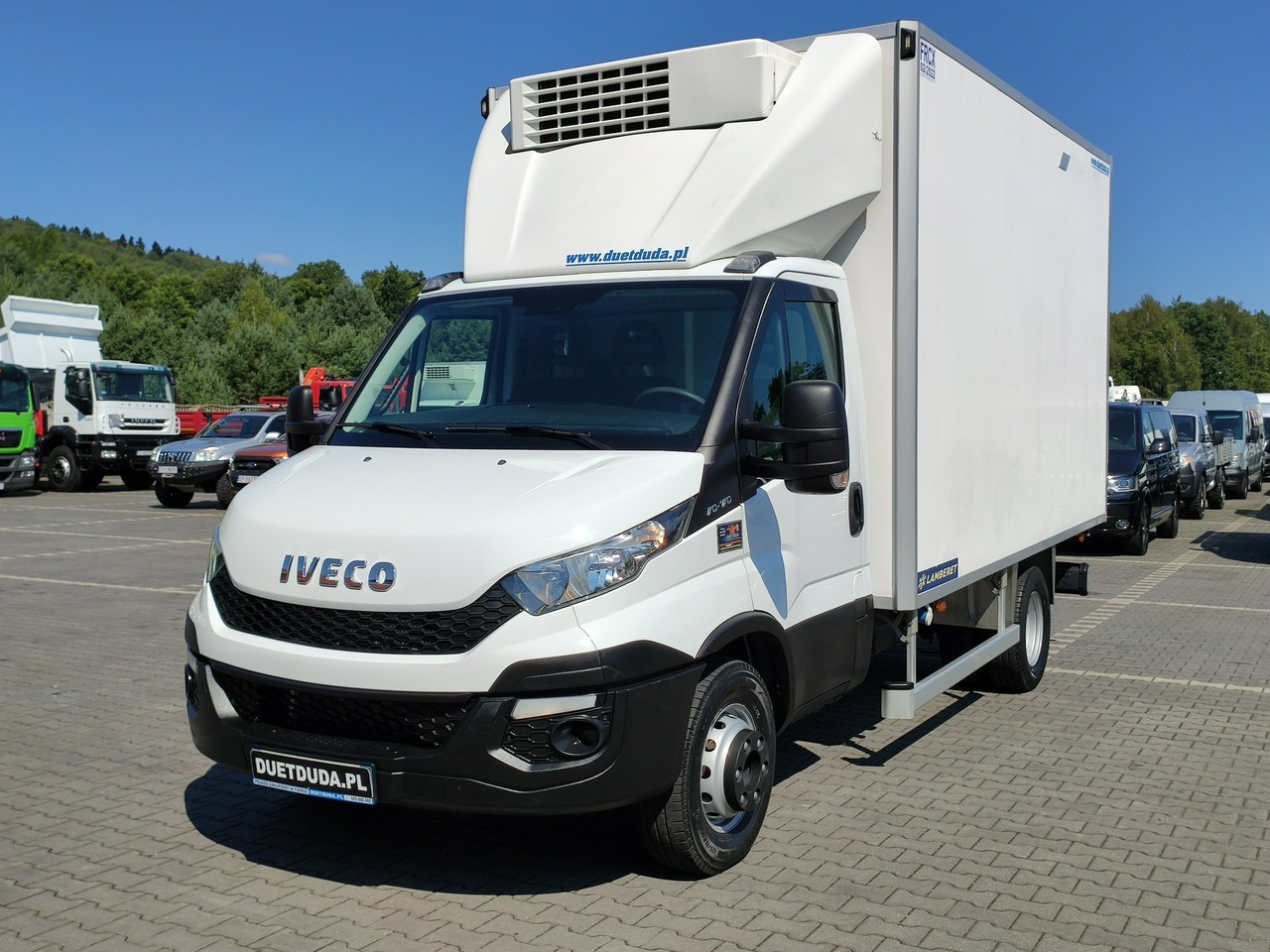 Iveco Daily 70C17 Chłodnia Hakowa / Hakówka Agregat THERMO KING V-500 - Хладилен бус: снимка 4 Iveco Daily 70C17 Chłodnia Hakowa / Hakówka Agregat THERMO KING V-500 - Хладилен бус: снимка 4