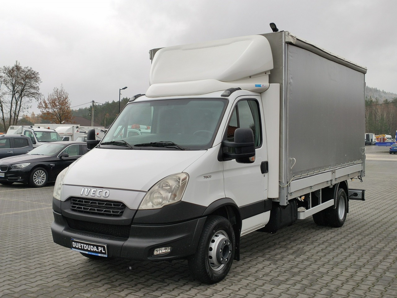Iveco Daily 70C18 V H - Брезентов бус: снимка 4 Iveco Daily 70C18 V H - Брезентов бус: снимка 4