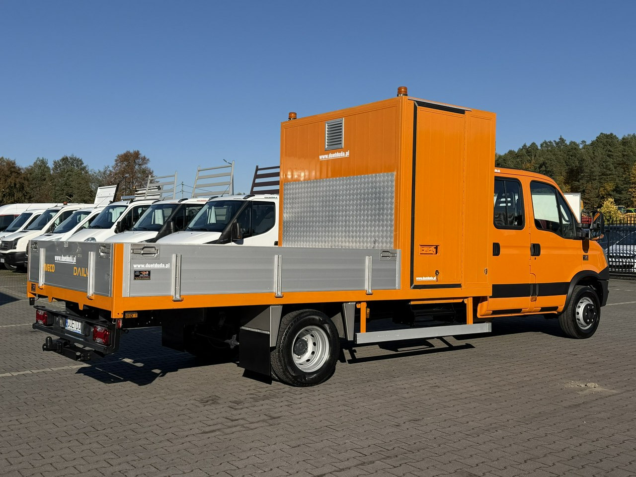 Iveco Daily 70C18 V H - Бордови бус, Бус с двойна кабина: снимка 4 Iveco Daily 70C18 V H - Бордови бус, Бус с двойна кабина: снимка 4