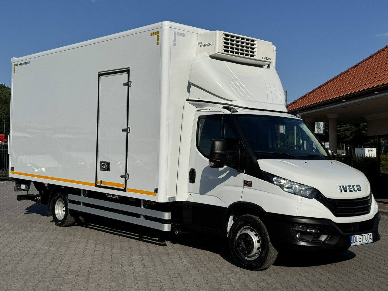 Iveco Daily 72C18 Mroźnia HI-MATIC 14 Euro Palet - Хладилен бус: снимка 1 Iveco Daily 72C18 Mroźnia HI-MATIC 14 Euro Palet - Хладилен бус: снимка 1