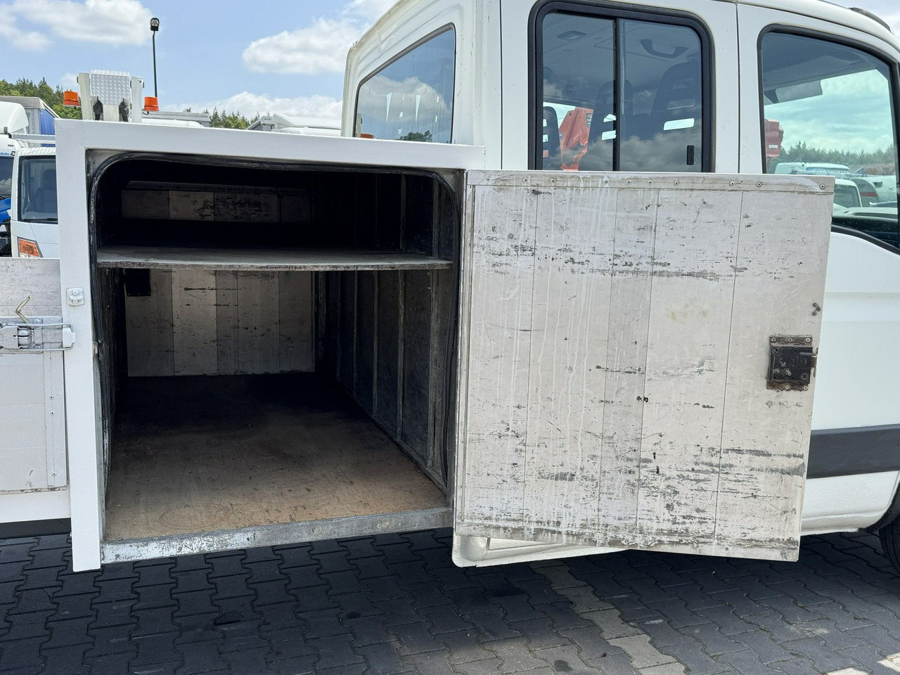 Камион пътна помощ Iveco Daily: снимка 10