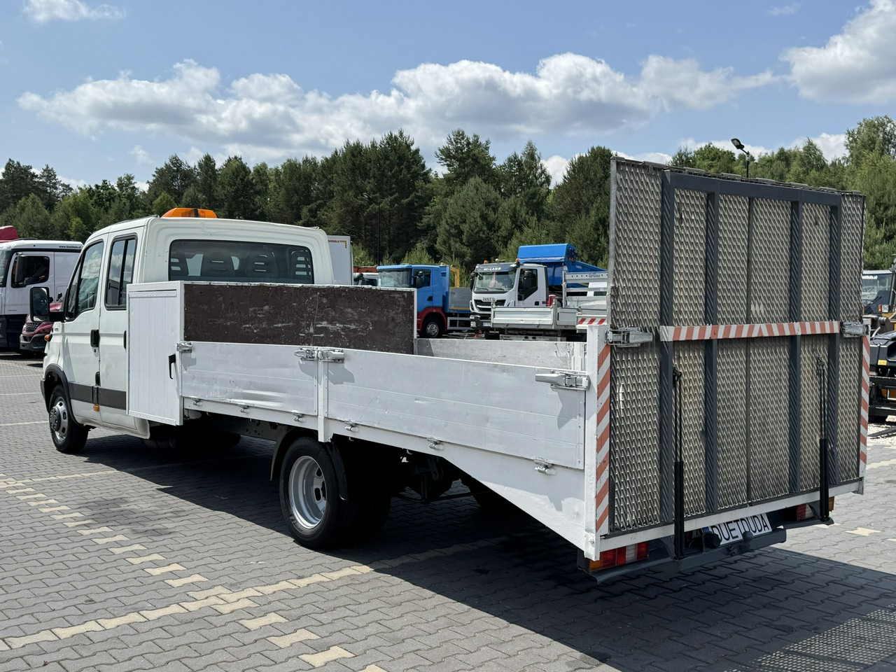 Камион пътна помощ Iveco Daily: снимка 16