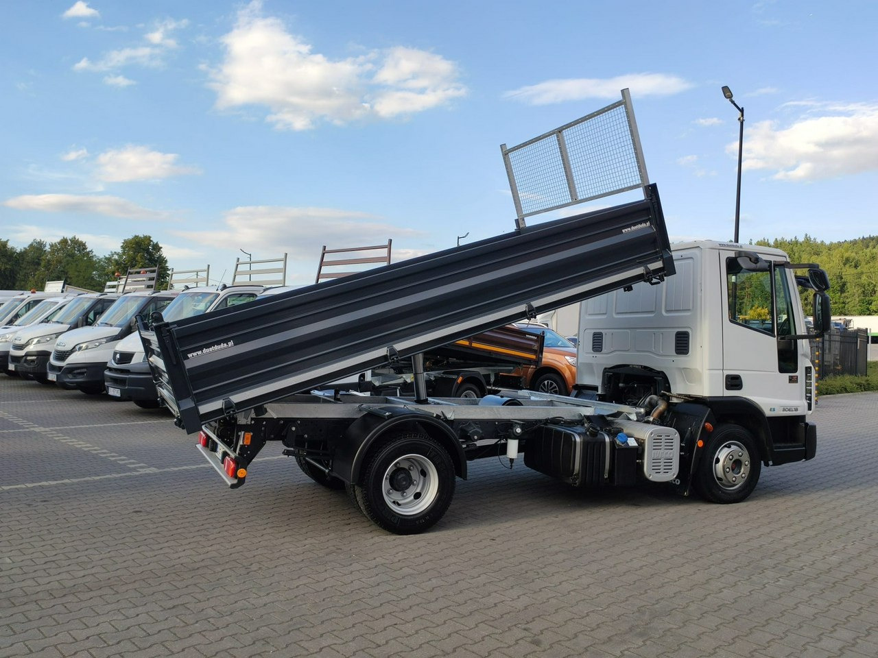 Лизинг на Iveco Eurocargo 80EL18 E5 Super Stan UNIKAT !!! Iveco Eurocargo 80EL18 E5 Super Stan UNIKAT !!!: снимка 29 Лизинг на Iveco Eurocargo 80EL18 E5 Super Stan UNIKAT !!! Iveco Eurocargo 80EL18 E5 Super Stan UNIKAT !!!: снимка 29