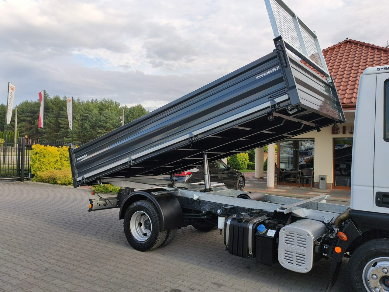 Лизинг на Iveco Eurocargo 80EL18 E5 Super Stan UNIKAT !!! Iveco Eurocargo 80EL18 E5 Super Stan UNIKAT !!!: снимка 33 Лизинг на Iveco Eurocargo 80EL18 E5 Super Stan UNIKAT !!! Iveco Eurocargo 80EL18 E5 Super Stan UNIKAT !!!: снимка 33