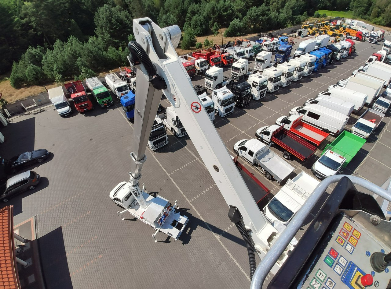 Iveco Volkswagen Crafter 4x4 Zwyżka 21m Palfinger P210BK JIP-Ogon udt - Автовишка: снимка 3 Iveco Volkswagen Crafter 4x4 Zwyżka 21m Palfinger P210BK JIP-Ogon udt - Автовишка: снимка 3