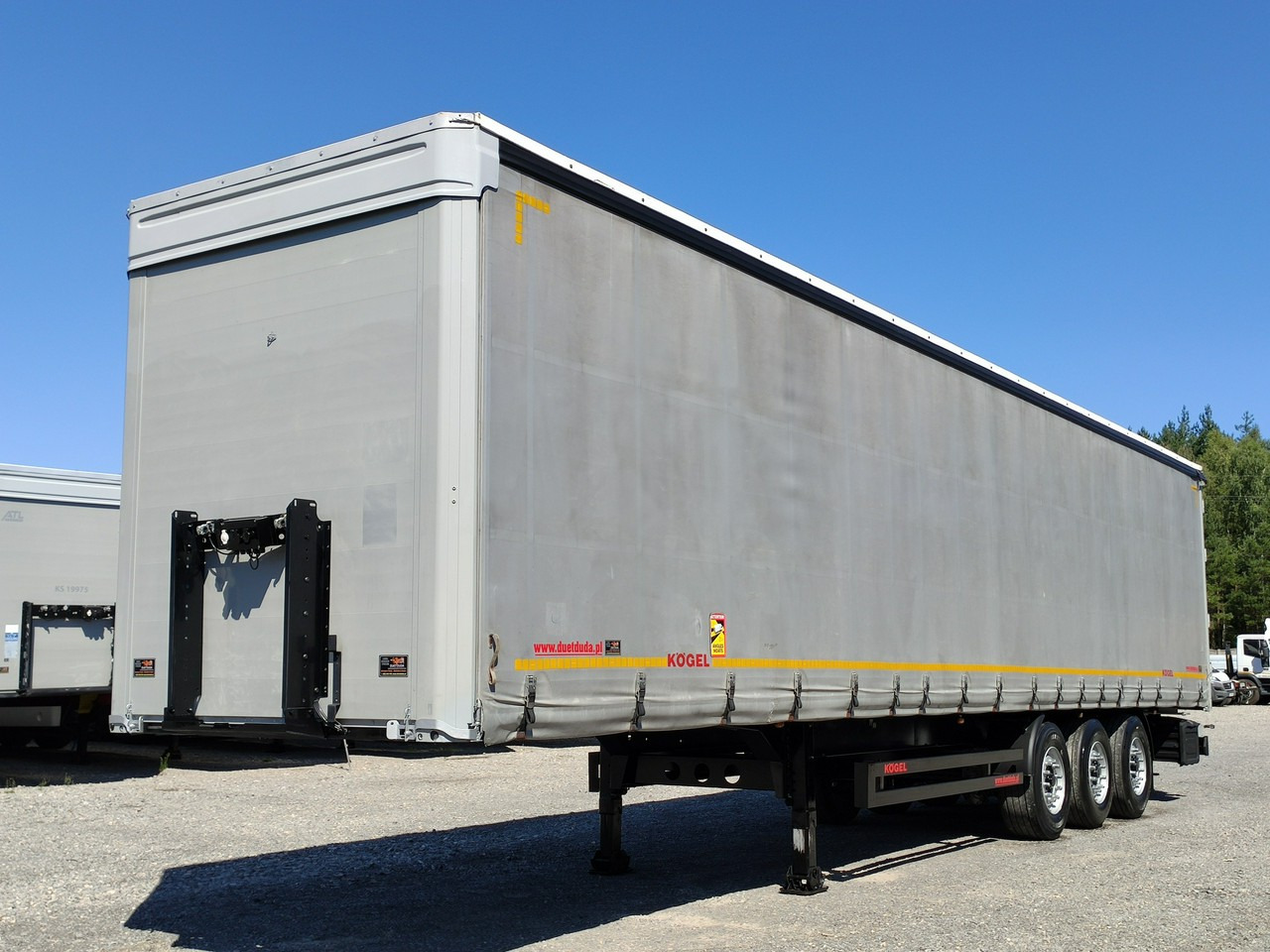 Брезентово полуремарке Kogel S 24 Standard: снимка 6