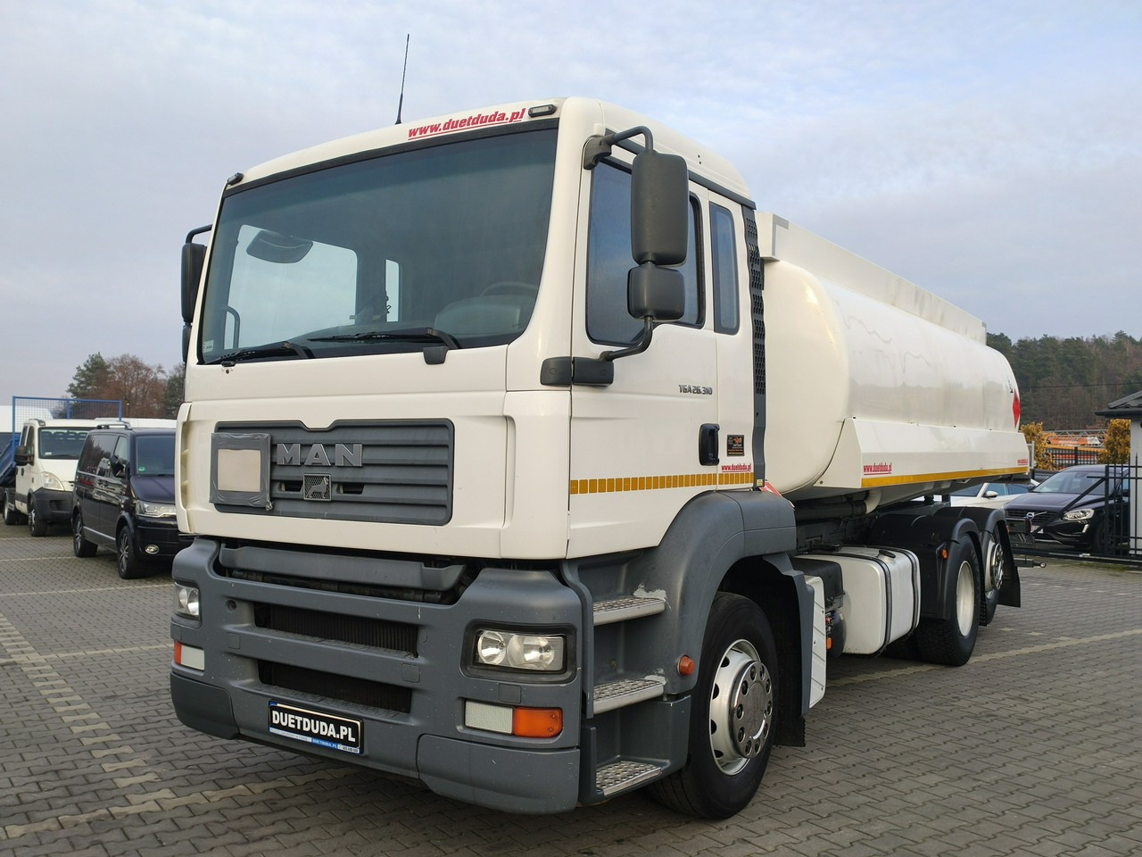 MAN TGA 26.310 Autocysterna z Dystrybucją - Камион цистерна: снимка 3 MAN TGA 26.310 Autocysterna z Dystrybucją - Камион цистерна: снимка 3