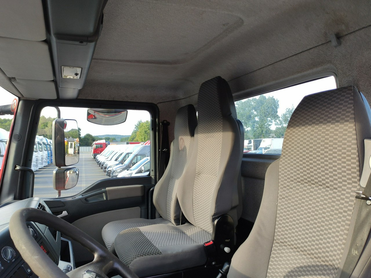 Автовишка MAN TGM 18.280 4x4 Zwyżka Bison Palfinger TKA 28 Podnośnik Koszowy: снимка 23 Автовишка MAN TGM 18.280 4x4 Zwyżka Bison Palfinger TKA 28 Podnośnik Koszowy: снимка 23