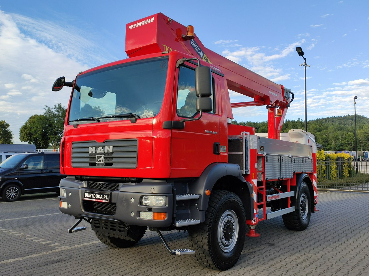 MAN TGM 18.280 4x4 Zwyżka Bison Palfinger TKA 28 Podnośnik Koszowy - Автовишка: снимка 4 MAN TGM 18.280 4x4 Zwyżka Bison Palfinger TKA 28 Podnośnik Koszowy - Автовишка: снимка 4