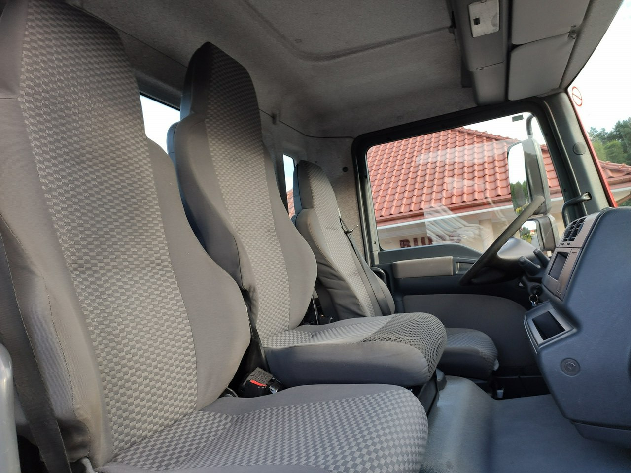 Автовишка MAN TGM 18.280 4x4 Zwyżka Bison Palfinger TKA 28 Podnośnik Koszowy: снимка 21 Автовишка MAN TGM 18.280 4x4 Zwyżka Bison Palfinger TKA 28 Podnośnik Koszowy: снимка 21