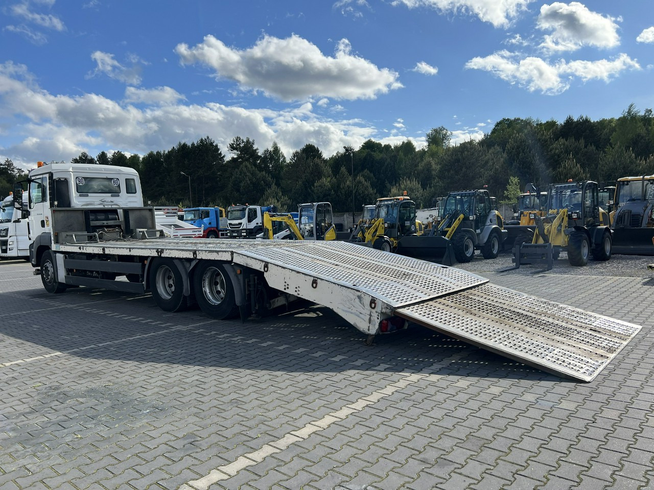 MAN TGS 28.360 6x2 Najazd Hydrauliczny Laweta Ciężarowa - Камион пътна помощ: снимка 3 MAN TGS 28.360 6x2 Najazd Hydrauliczny Laweta Ciężarowa - Камион пътна помощ: снимка 3