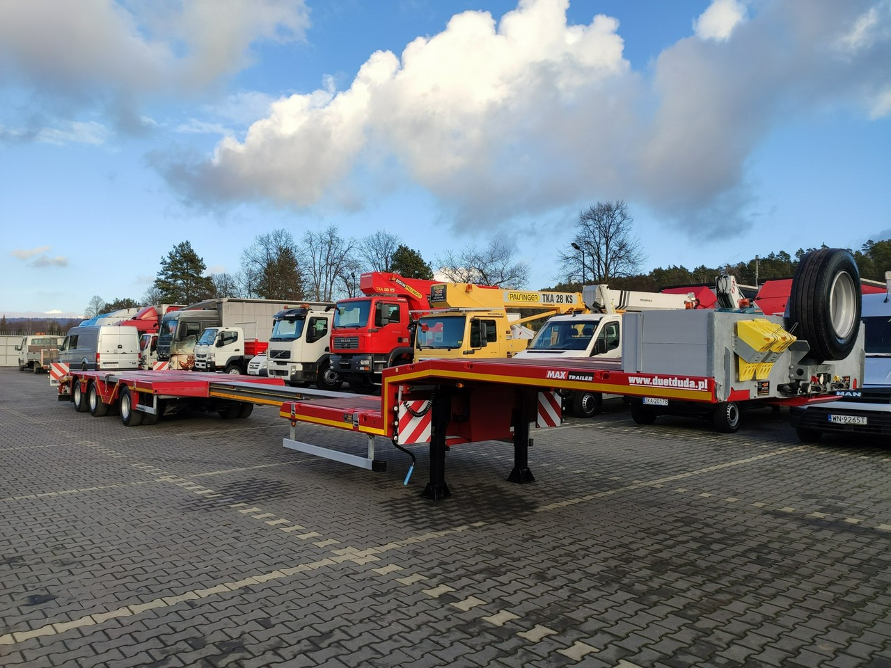 MAX Trailer 3-Osie Oś skrętna Oś Podnoszona Nooteboom - Нискорамна площадка полуремарке: снимка 4 MAX Trailer 3-Osie Oś skrętna Oś Podnoszona Nooteboom - Нискорамна площадка полуремарке: снимка 4