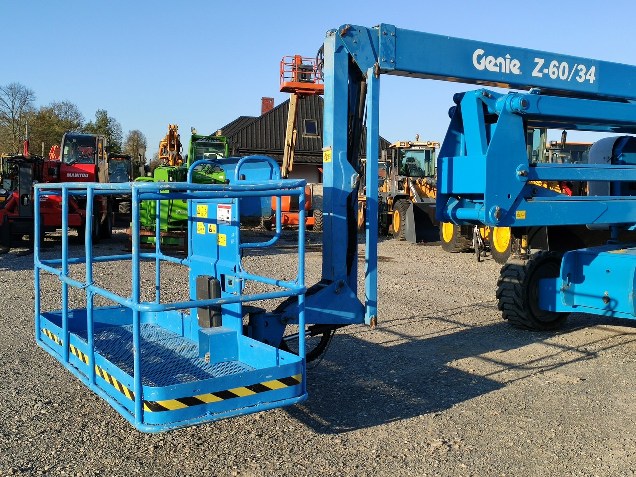 Manitou 200 ATJ,Genie Z60/34 PODNOŚNIK PRZEGUBOWY TELEKOPOWY JGL 4x4 4WD - Артикулираща платформа: снимка 3 Manitou 200 ATJ,Genie Z60/34 PODNOŚNIK PRZEGUBOWY TELEKOPOWY JGL 4x4 4WD - Артикулираща платформа: снимка 3