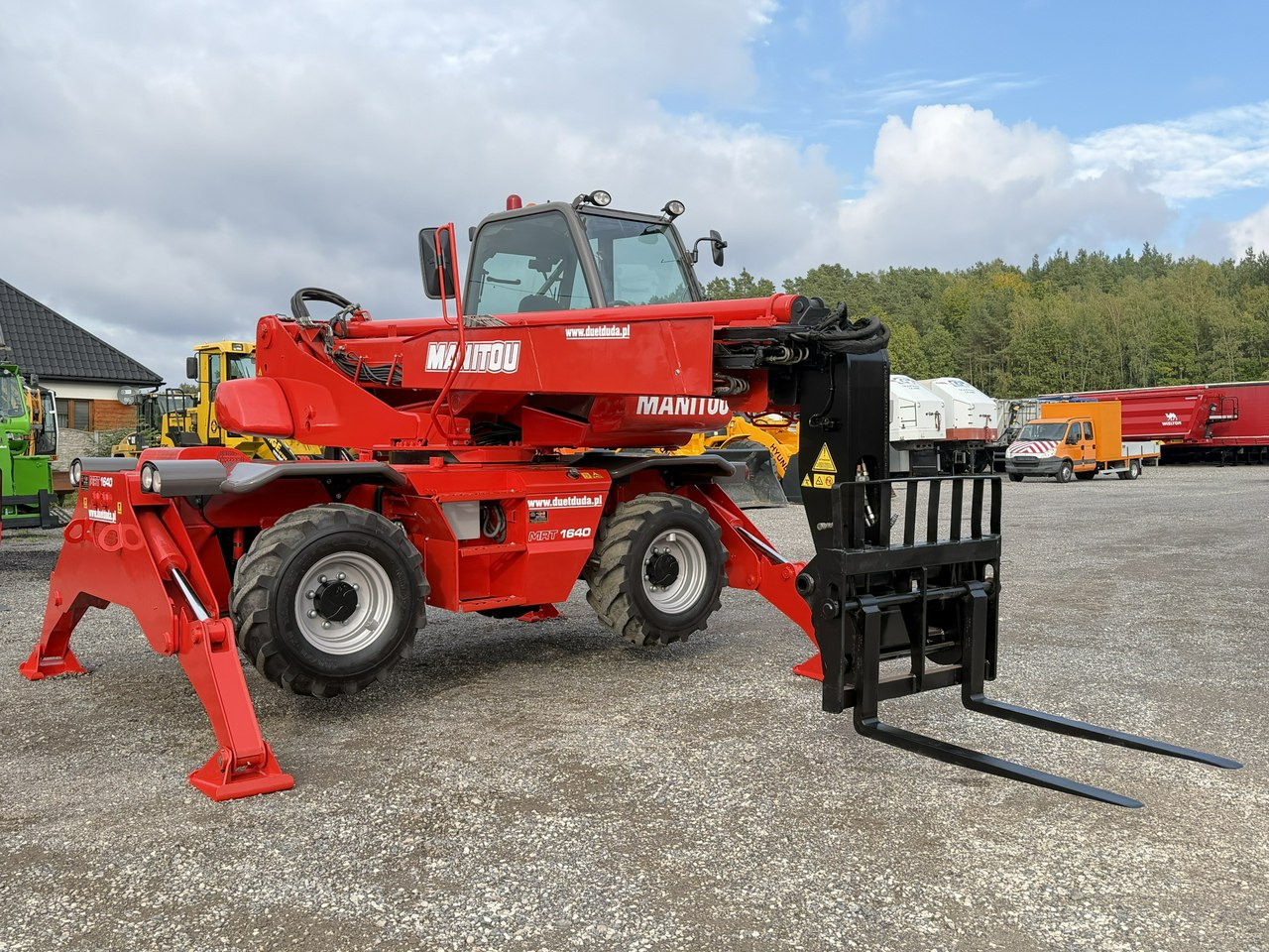 Manitou MRT 1640 Easy ROTO Ładowarka Teleskopowa Obrotowa 1840 2150 - Телескопичен товарач: снимка 5 Manitou MRT 1640 Easy ROTO Ładowarka Teleskopowa Obrotowa 1840 2150 - Телескопичен товарач: снимка 5