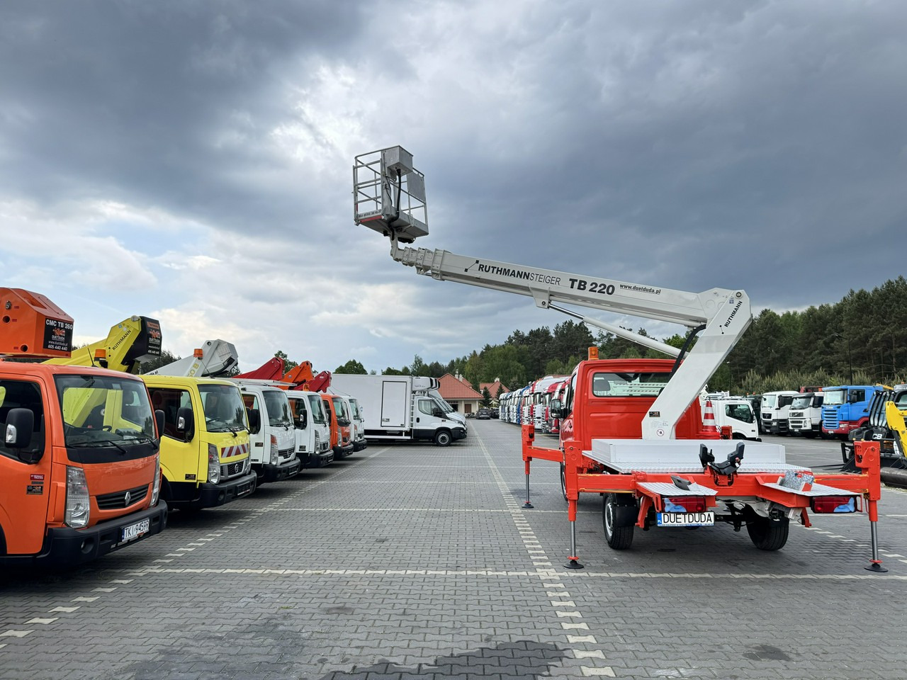 Mercedes Sprinter - Автовишка: снимка 4 Mercedes Sprinter - Автовишка: снимка 4