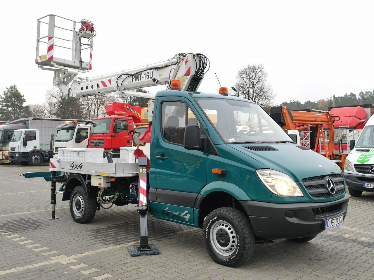 Mercedes Sprinter - Автовишка: снимка 3 Mercedes Sprinter - Автовишка: снимка 3
