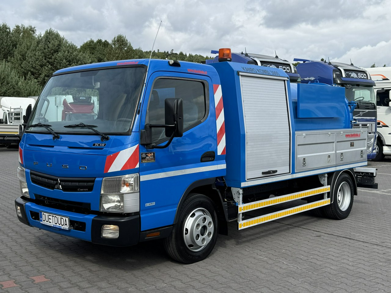 Mitsubishi Canter 7C18 3.0/150 KM Asenizcyjny - Каналопочистваща машина: снимка 2 Mitsubishi Canter 7C18 3.0/150 KM Asenizcyjny - Каналопочистваща машина: снимка 2
