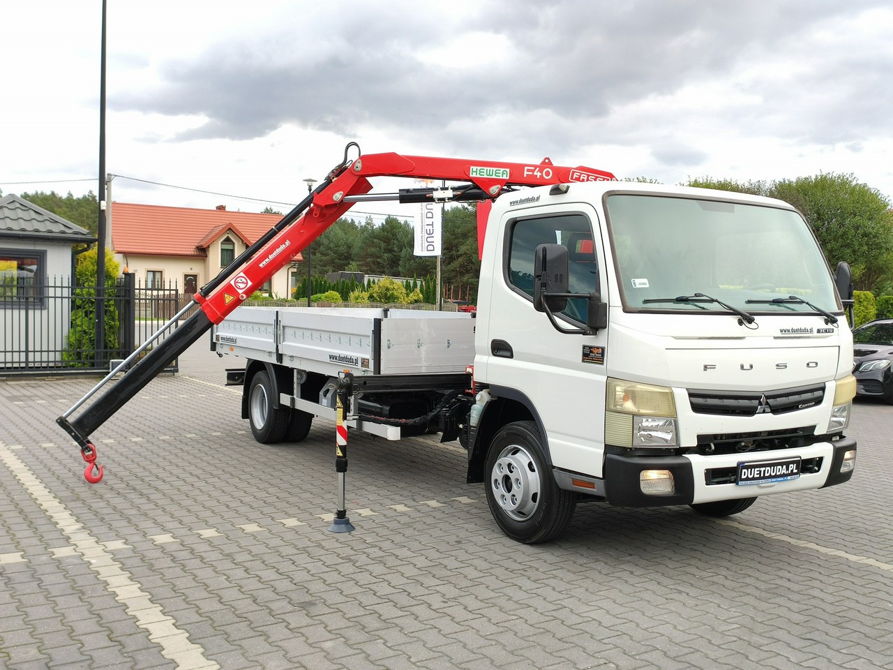 Mitsubishi Canter Fuso 7C15 3.0/150KM HDS FASSI F40 UNIKAT Super Stan !!! - Бордови камион, Камион с кран: снимка 1 Mitsubishi Canter Fuso 7C15 3.0/150KM HDS FASSI F40 UNIKAT Super Stan !!! - Бордови камион, Камион с кран: снимка 1