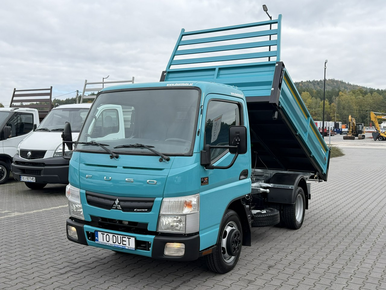 Mitsubishi Canter - Бус самосвал: снимка 3 Mitsubishi Canter - Бус самосвал: снимка 3