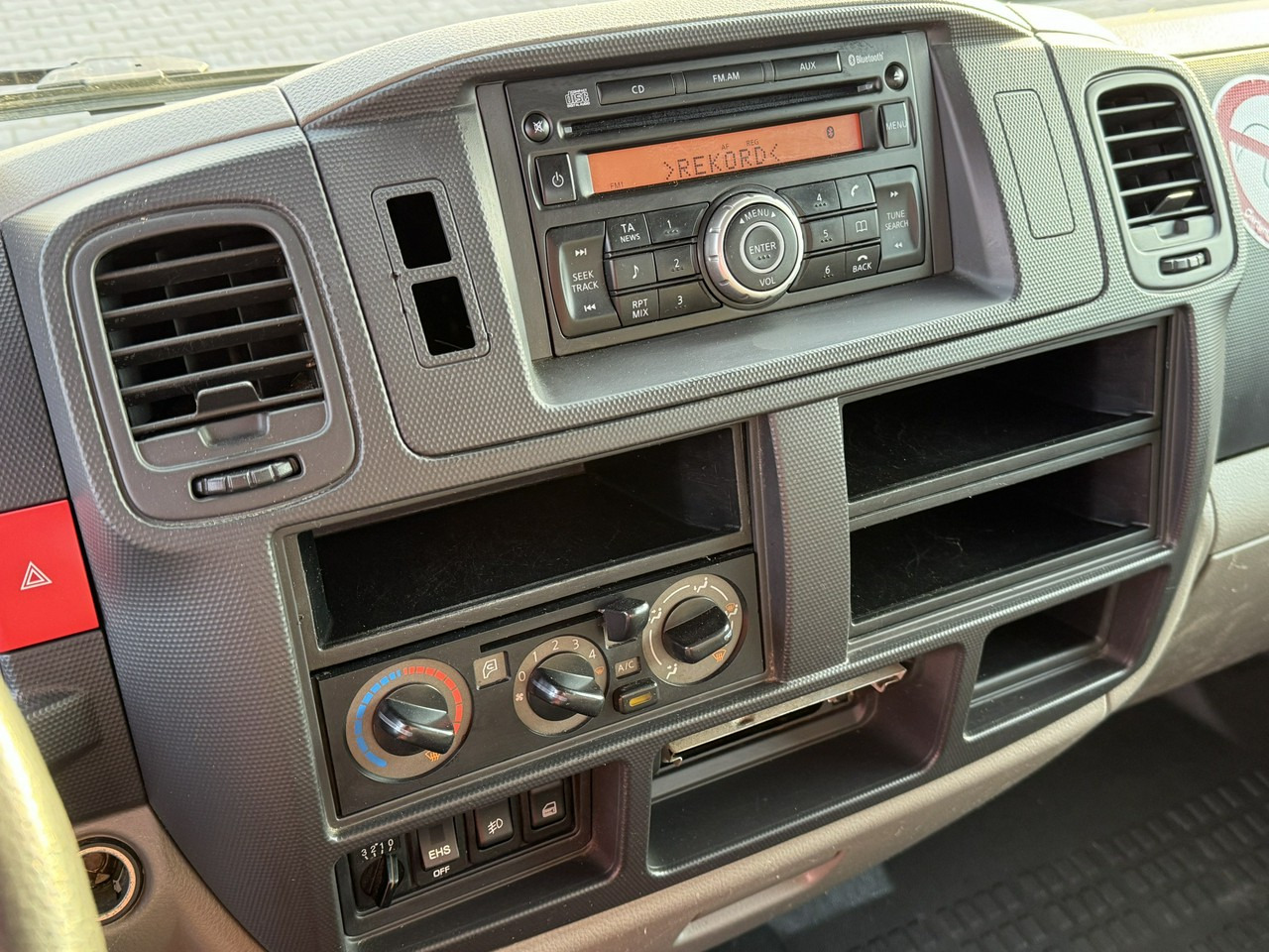 Автовишка Nissan Cabstar: снимка 31