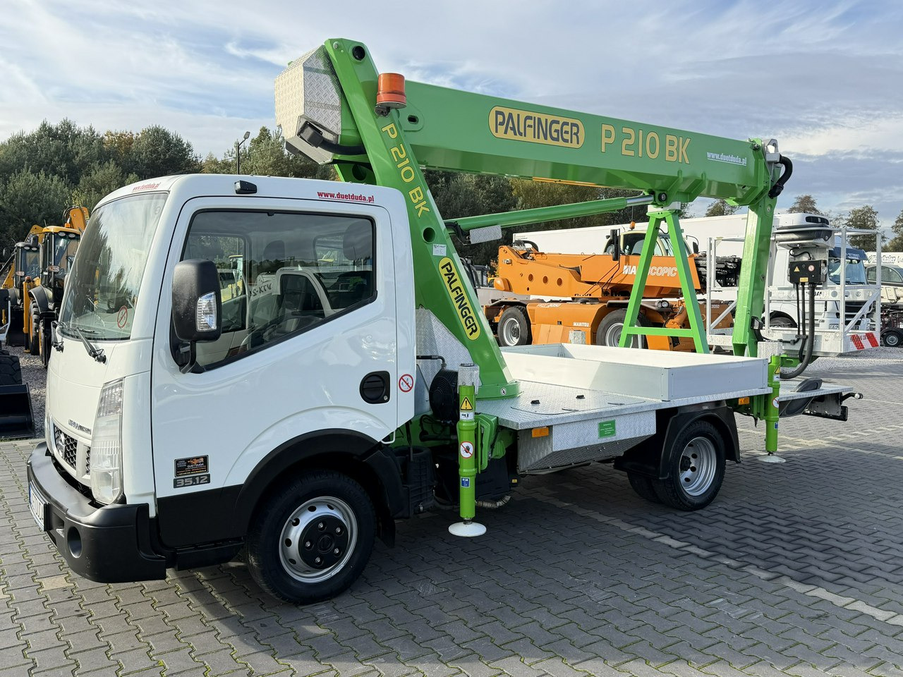 Лизинг на Nissan Cabstar Zwyżka Podnośnik Koszowy PALFINGER P210 BK UDT Nissan Cabstar Zwyżka Podnośnik Koszowy PALFINGER P210 BK UDT: снимка 7