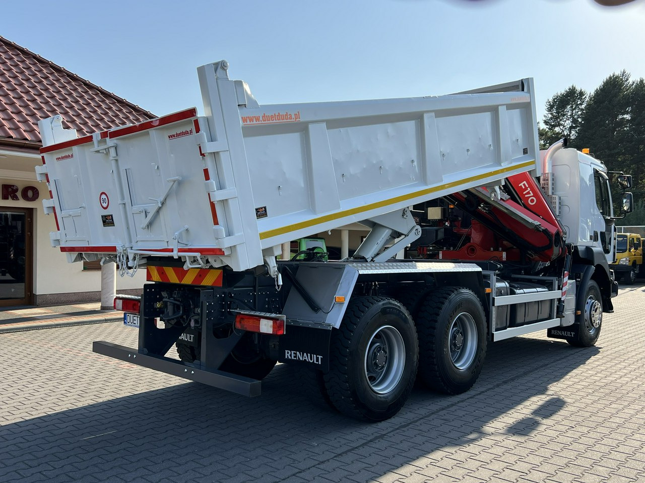 Renault Kerax 26.390 6x4 Mocny HDS FASSI F170 Sterowanie Radiowe - Самосвал камион, Камион с кран: снимка 4 Renault Kerax 26.390 6x4 Mocny HDS FASSI F170 Sterowanie Radiowe - Самосвал камион, Камион с кран: снимка 4
