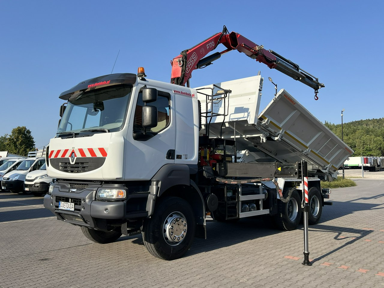 Renault Kerax 26.390 6x4 Mocny HDS FASSI F170 Sterowanie Radiowe - Самосвал камион, Камион с кран: снимка 2 Renault Kerax 26.390 6x4 Mocny HDS FASSI F170 Sterowanie Radiowe - Самосвал камион, Камион с кран: снимка 2
