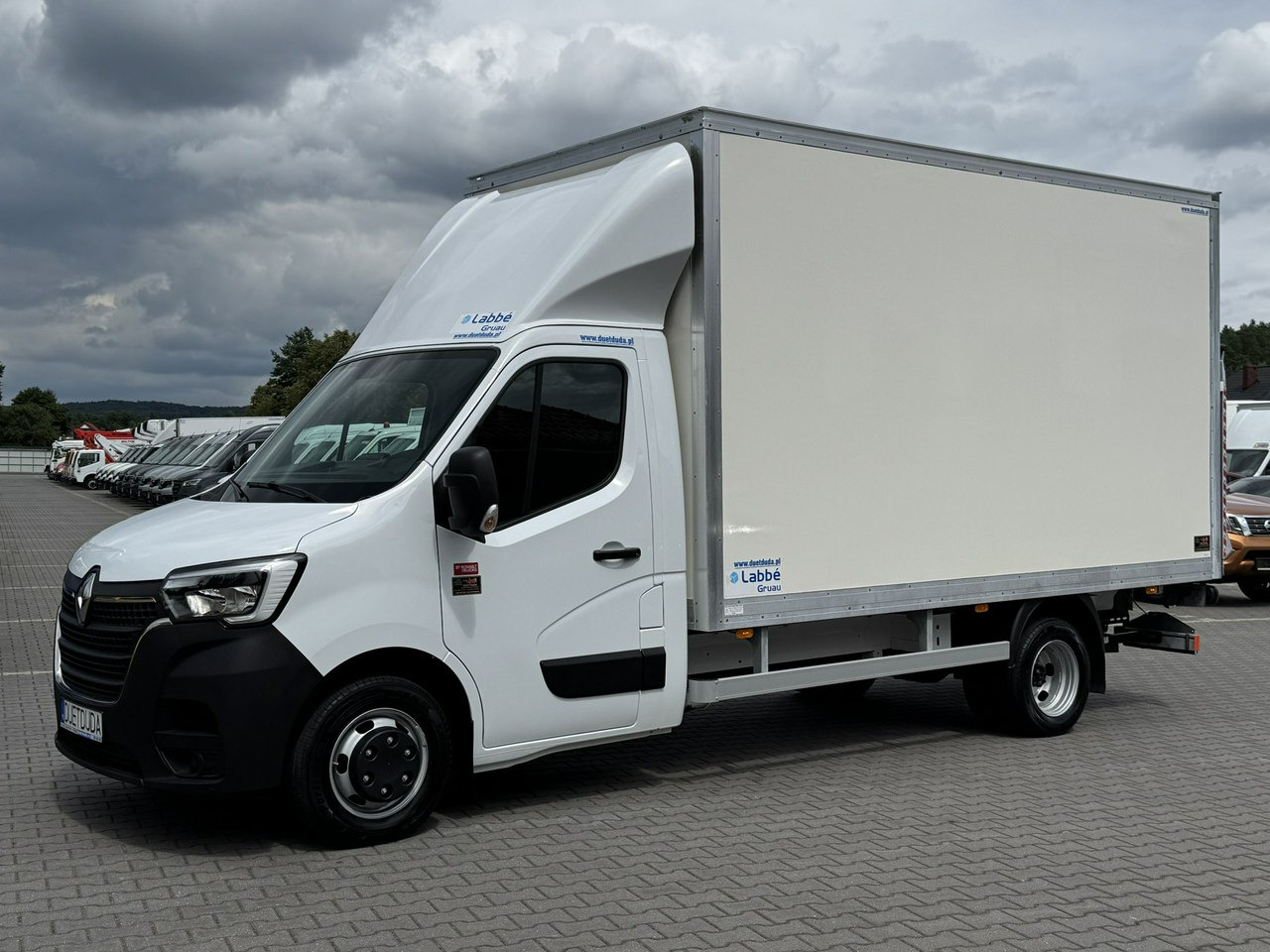 Renault Master - Лекотоварен автомобил фургон: снимка 2 Renault Master - Лекотоварен автомобил фургон: снимка 2