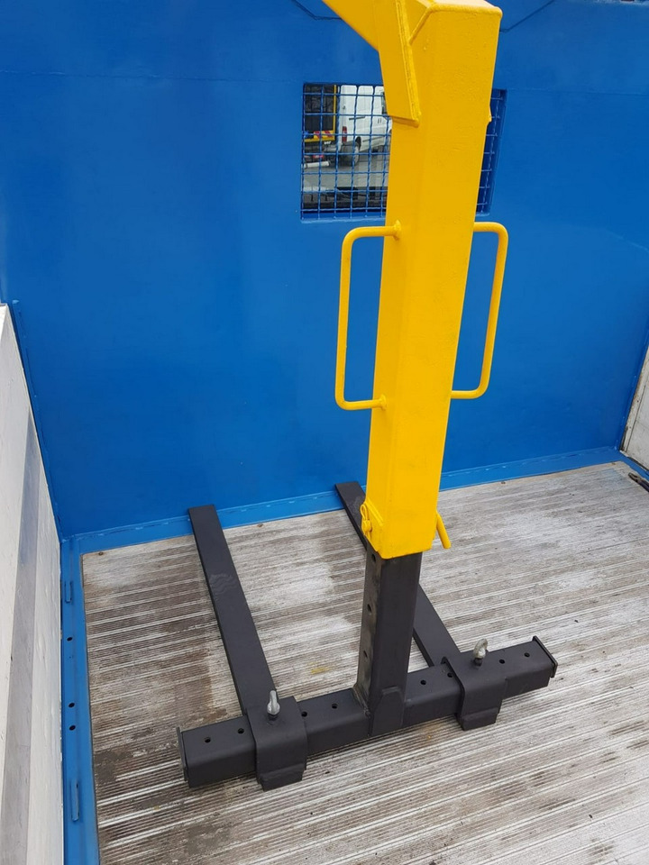 Лизинг на Scania R 400 LB 6x2 HDS Budowlanka Widły Oś Skrętna Super Stan Scania R 400 LB 6x2 HDS Budowlanka Widły Oś Skrętna Super Stan: снимка 13 Лизинг на Scania R 400 LB 6x2 HDS Budowlanka Widły Oś Skrętna Super Stan Scania R 400 LB 6x2 HDS Budowlanka Widły Oś Skrętna Super Stan: снимка 13