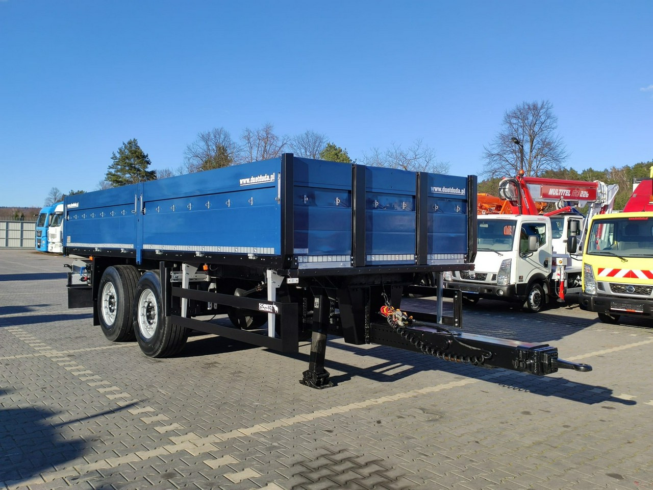 Schmitz Cargobull Ciężarowa 2-osiowa na poduszkach Tandem Stan Unikat !!! - Бордово ремарке/ Платформа: снимка 4 Schmitz Cargobull Ciężarowa 2-osiowa na poduszkach Tandem Stan Unikat !!! - Бордово ремарке/ Платформа: снимка 4