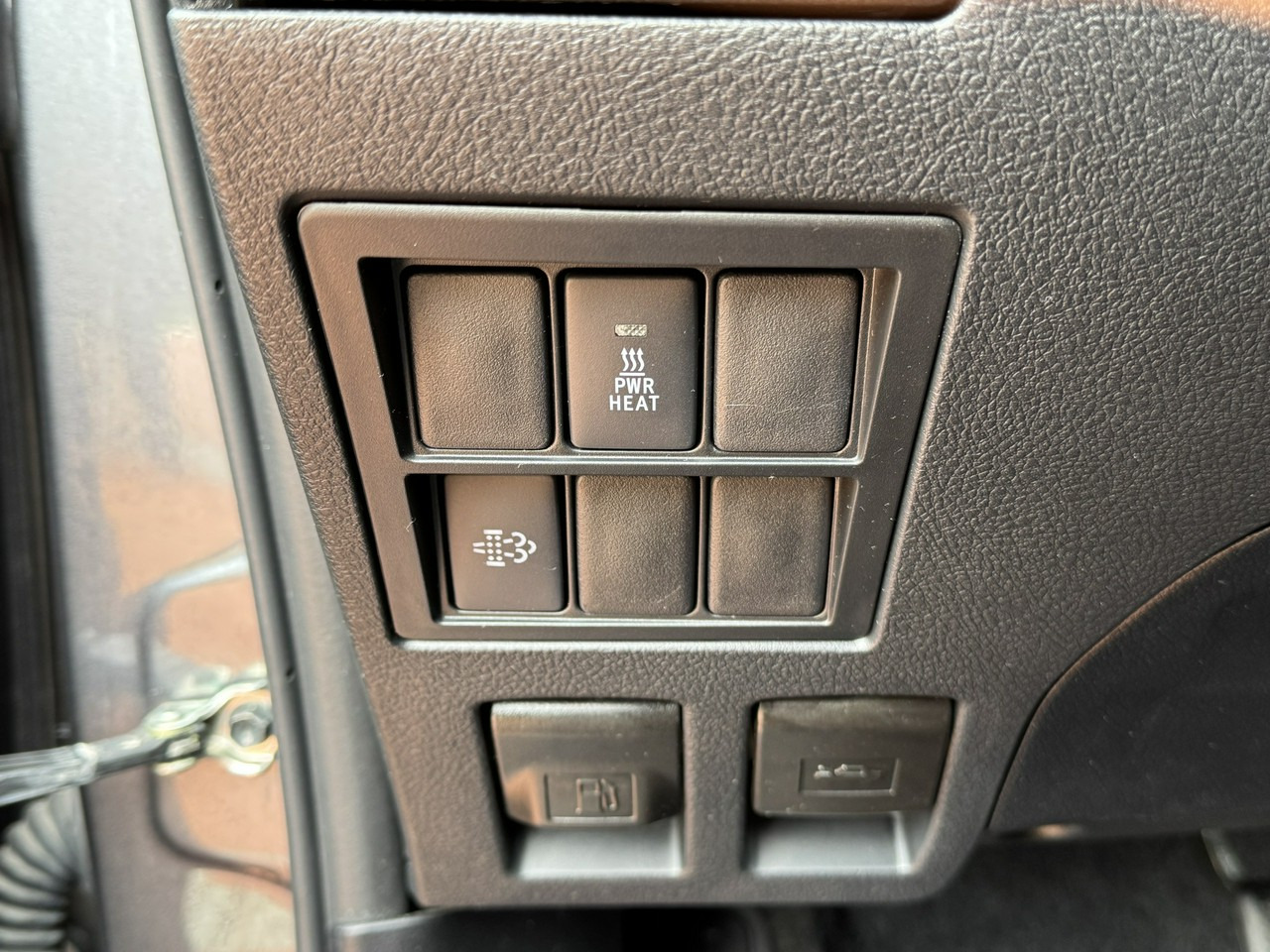 Лизинг на Toyota Hilux Toyota Hilux: снимка 24